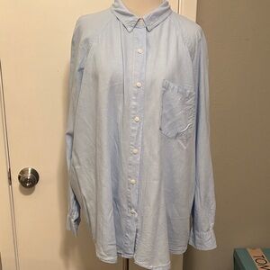 Universal Thread Goods Co. light blue long sleeve, button-down, collared shirt